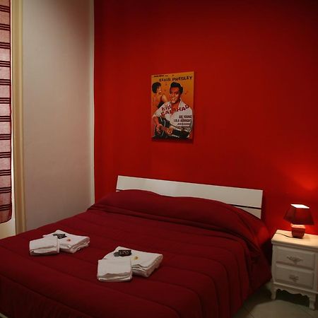 B&B Al Centro Di Palermo Buitenkant foto