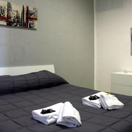 B&B Al Centro Di Palermo Buitenkant foto