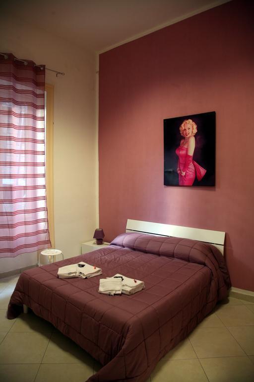 B&B Al Centro Di Palermo Buitenkant foto