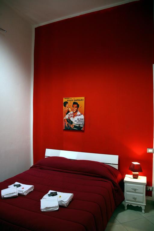 B&B Al Centro Di Palermo Buitenkant foto